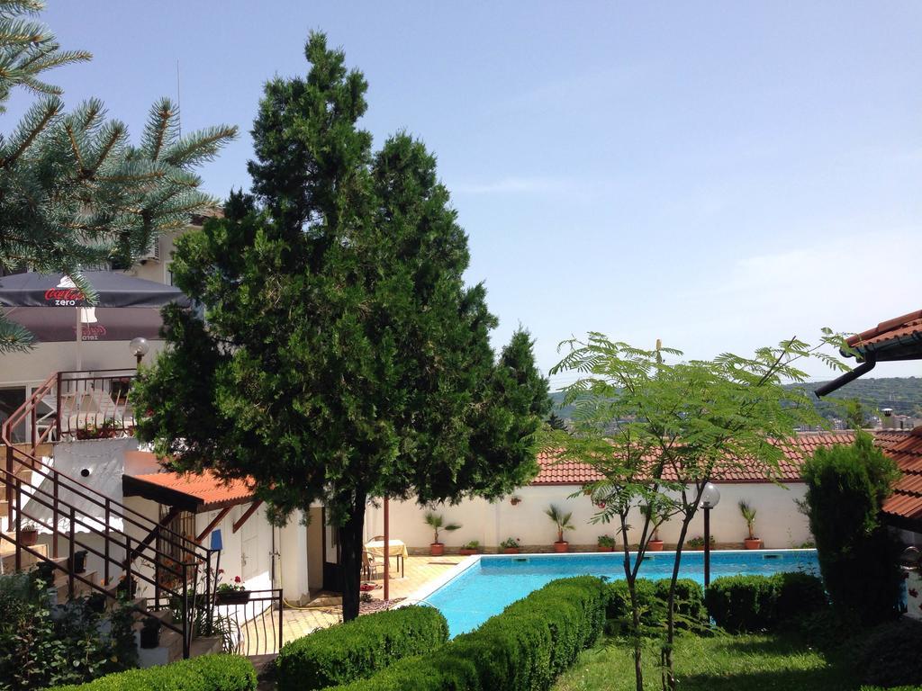 Hotel Accent Razgrad Exterior foto