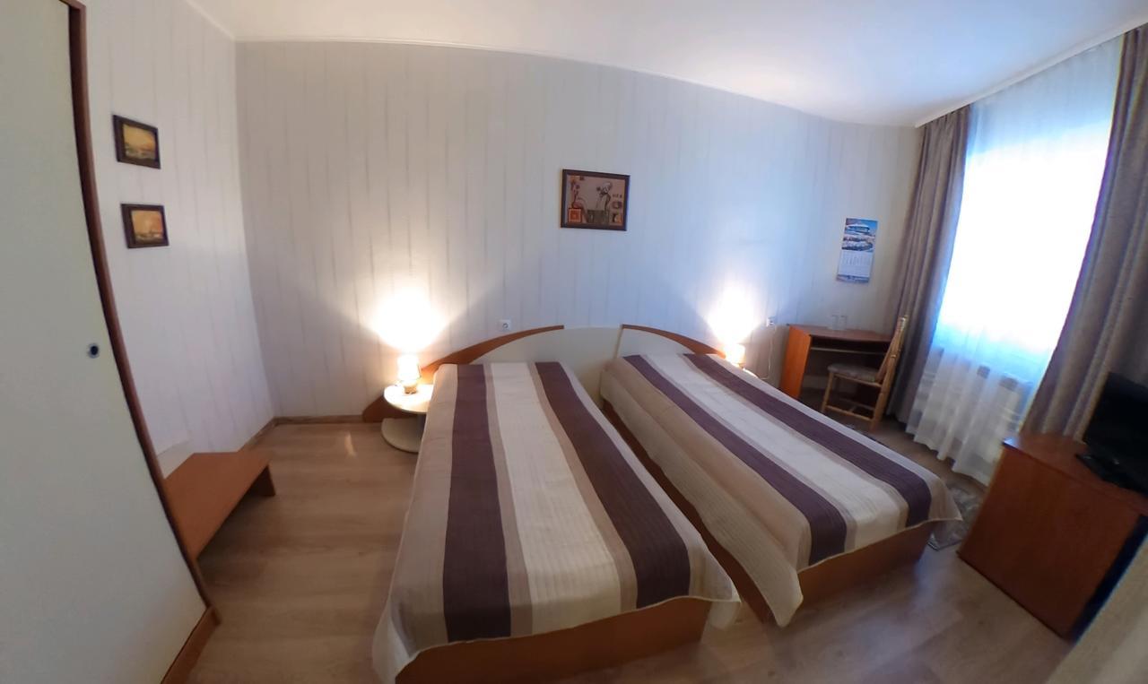 Hotel Accent Razgrad Exterior foto